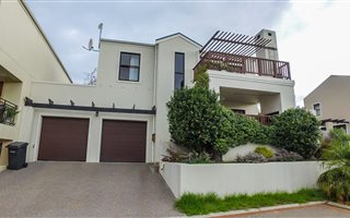 3 Bedroom House in Welgevonden Estate