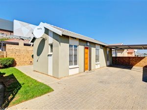 3 Bed House in Cosmo City