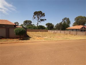 714 m² Land available in Clarina
