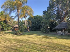 1400 m² Land available in Glenhazel