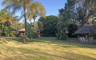 1400 m² Land available in Glenhazel