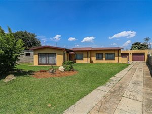 4 Bed House in Wright Park