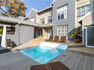 5 Bed House in Waterkloof