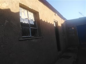 7 Bed House in Tembisa
