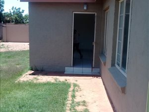 3 Bed House in Doornpoort and surrounds