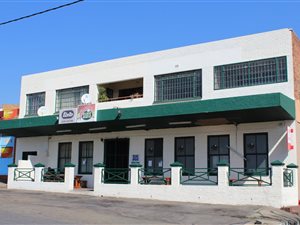 2 Bed Apartment in Robertsham