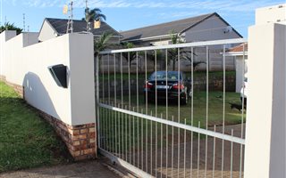 2 Bedroom House in Gonubie
