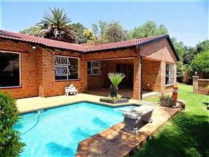 3 Bedroom House in Strubens Valley