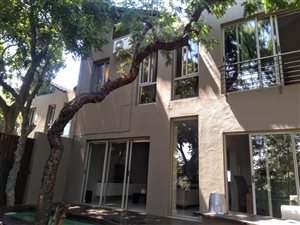 3 Bed Cluster in Waterkloof