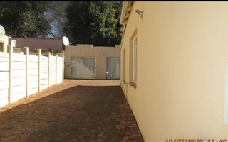 1 Bedroom House in Westdene