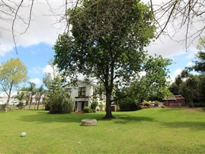 6 Bed House in Heatherlands