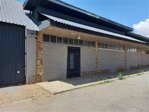 930 m² Commercial space in Hennenman