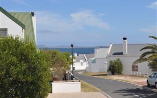 3 Bedroom House in Langebaan Central