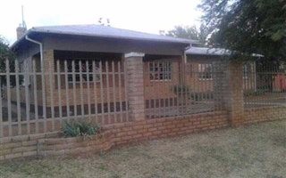 3 Bedroom House in Ventersdorp