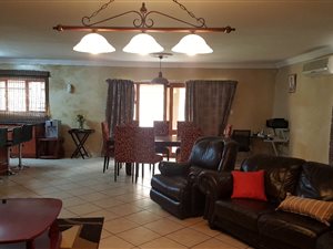 3 Bed Simplex in Heatherview