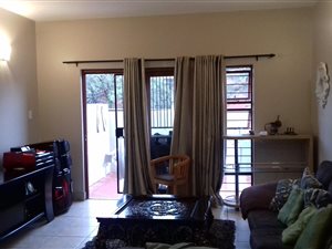 2 Bed Apartment in Pretorius Park