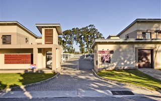 2 Bedroom Apartment in Lorraine