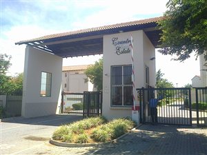 2 Bed Duplex in Country View Estate
