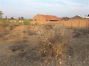 1713 m² Land available in Olifantshoek