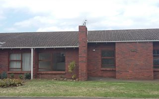 3 Bedroom Simplex in Bisley