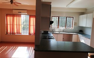 1.5 Bedroom House in Escombe