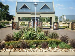 2 Bedroom Apartment in Glen Lauriston