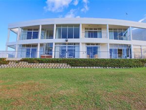 5 Bed House in Jeffreys Bay