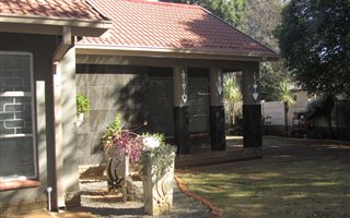 3 Bedroom House in Flora Gardens