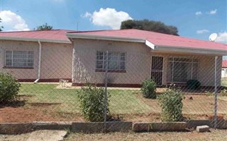 4 ha Farm in Withok Estates