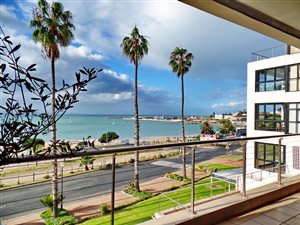 2 Bed Apartment in Mossel Bay