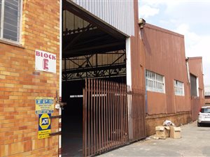 2535 m² Industrial space in West Turffontein