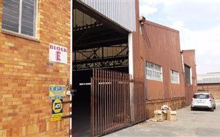 2535 m² Industrial space in Turffontein