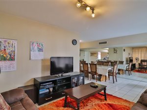 4 Bed Townhouse in Glenmore