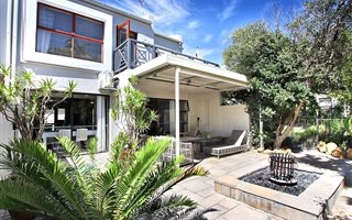 3 Bedroom Townhouse in Hout Bay and surrounds