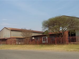 800 m² Industrial space in Vulcania