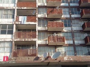 2 Bed Apartment in Vereeniging