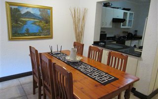 3 Bedroom Apartment in Benmore Gardens
