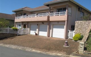 4 Bedroom Townhouse in Shelly Beach