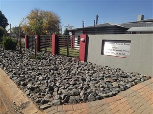 3 Bed Flat in Vanderbijlpark CE5