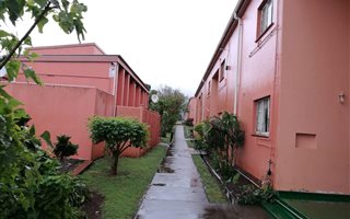 2 Bedroom Apartment in Fairview