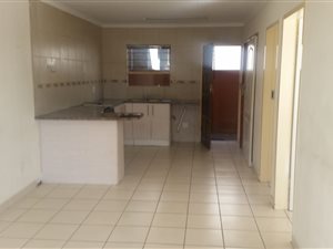 2 Bed Garden Cottage in Boksburg Central