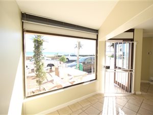 55 m² Commercial space in Gordons Bay Central