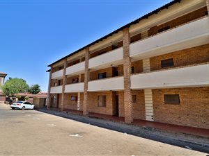2 Bed Apartment in Erand Gardens