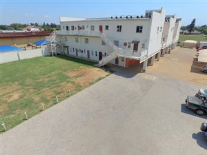 2 Bed Townhouse in Mayberry Park