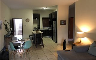 2 Bedroom Simplex in Pretorius Park