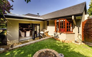 5 Bedroom House in Emmarentia