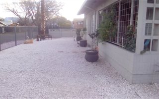 3 Bedroom House in Roux Park