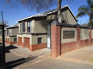 2 Bed Townhouse in Lynnwood Manor