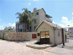 2 Bedroom Apartment in Sugarbush Estate