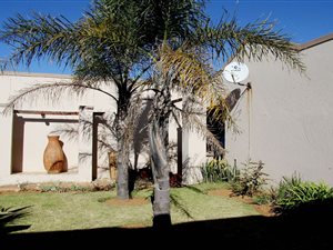 3 Bed Townhouse in Eike Park